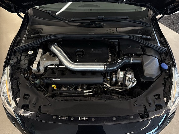 Volvo V60 15 of 30