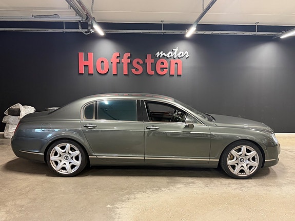 Bentley Continental Flying Spur 2 of 18