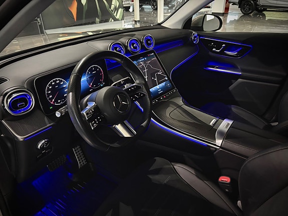 Mercedes-Benz GLC220 d 3 of 17
