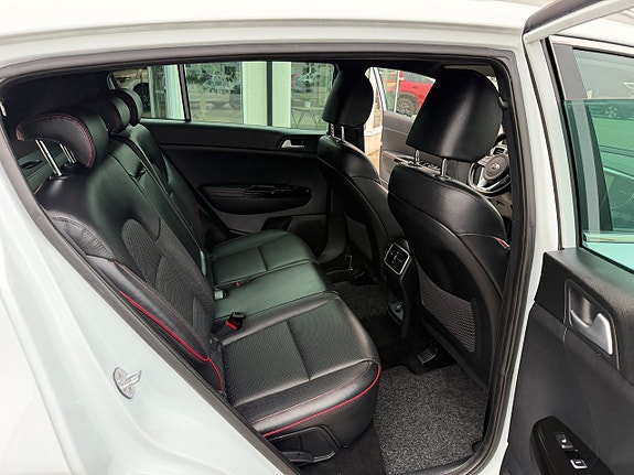 Kia Sportage 16 of 30