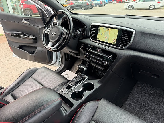 Kia Sportage 22 of 30