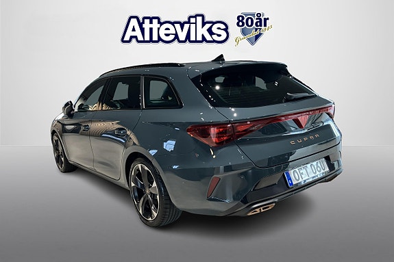 Cupra Leon 3 of 5