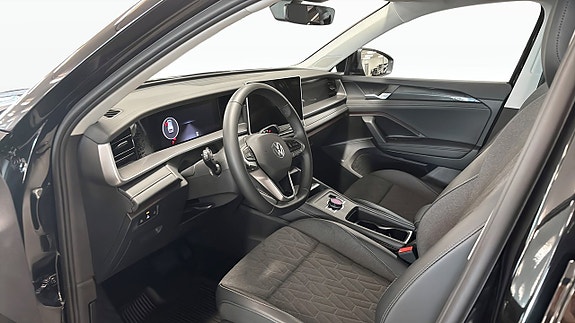 Volkswagen Tayron 7 of 12