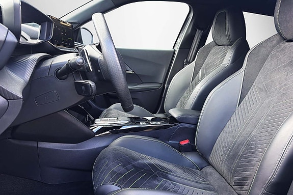 Peugeot 2008 5 of 6