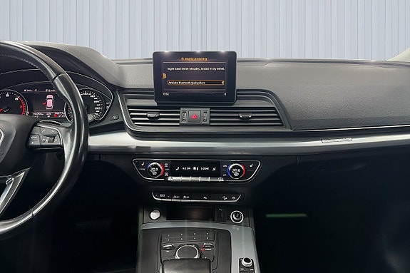 Audi Q5 10 of 19