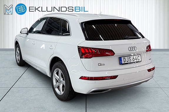 Audi Q5 4 of 19