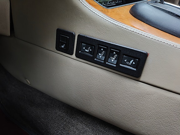 Jaguar Daimler 13 of 18