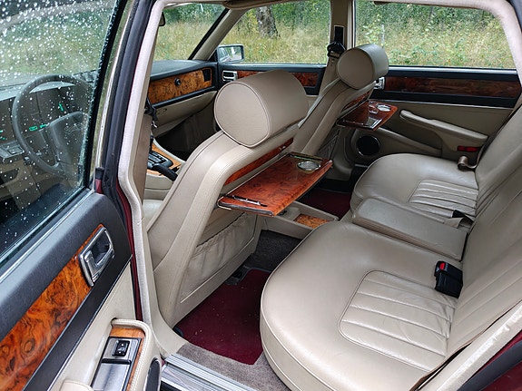 Jaguar Daimler 11 of 18