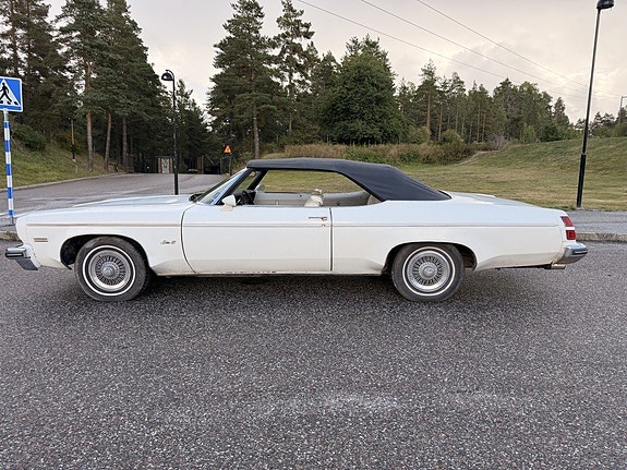 Oldsmobile Delta 2 of 14