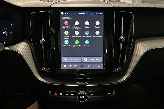 Volvo XC60 12 of 26