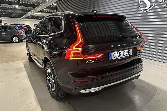 Volvo XC60 6 of 26