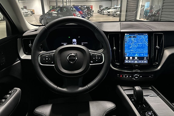 Volvo XC60 10 of 26