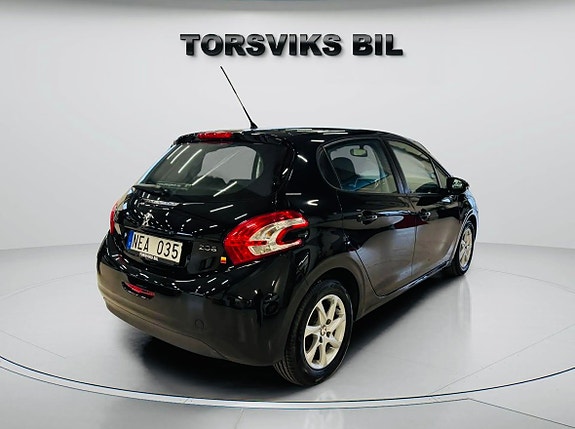 Peugeot 208 6 of 23