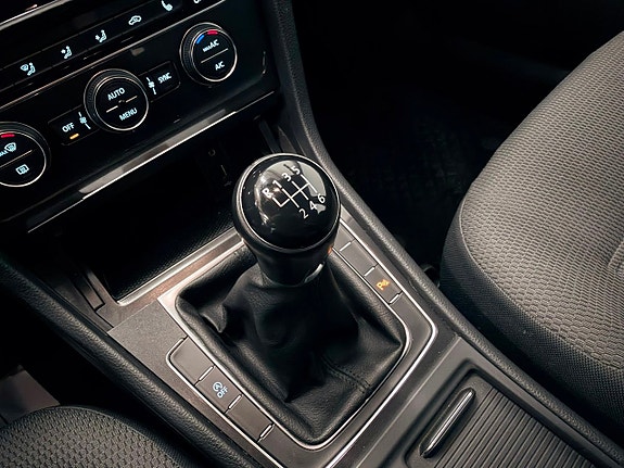 Volkswagen Golf I 15 of 17