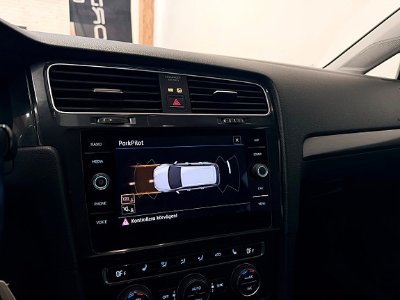 Volkswagen Golf I 16 of 17