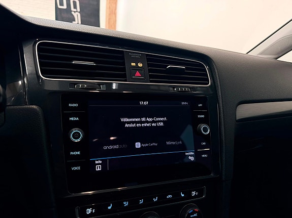 Volkswagen Golf I 14 of 17