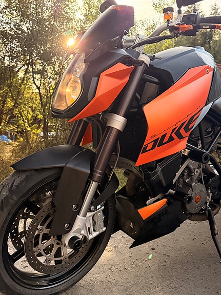KTM KTM 990 SUPERDUKE 3 of 6