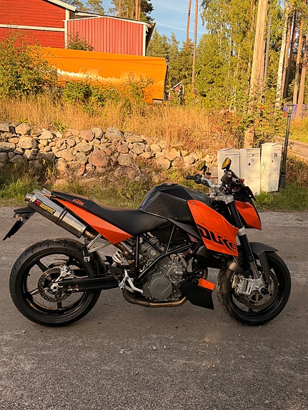 KTM KTM 990 SUPERDUKE 6 of 6