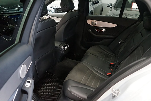 Mercedes-Benz C220 d 15 of 25
