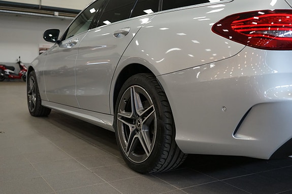 Mercedes-Benz C220 d 24 of 25