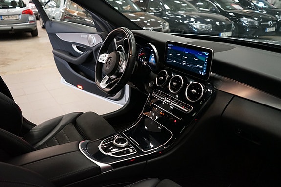 Mercedes-Benz C220 d 13 of 25