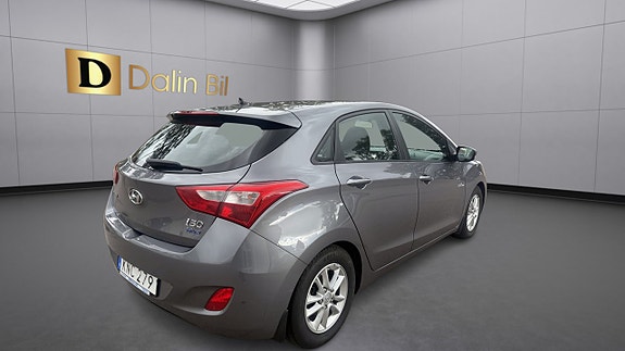 Hyundai i30 5 of 16