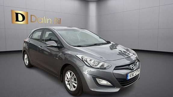 Hyundai i30 7 of 16