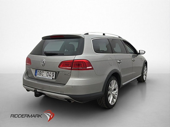 Volkswagen Passat Alltrack 8 of 30