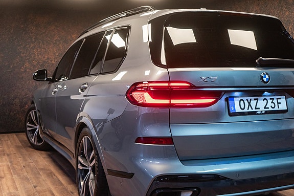 BMW X7 9 of 30