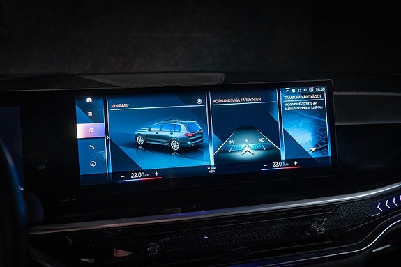 BMW X7 29 of 30