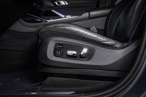 BMW X7 18 of 30