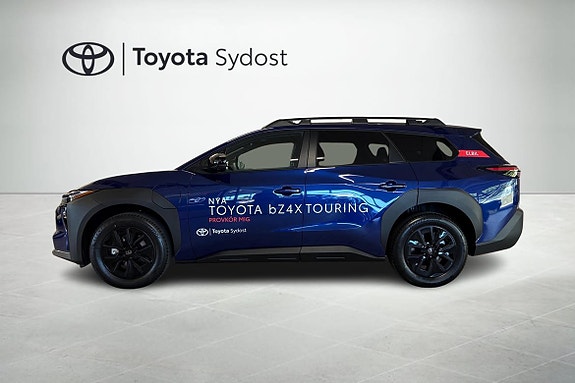 Toyota bZ4X Touring 4 of 11