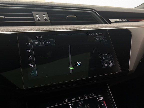 Audi e-tron Sportback 26 of 30