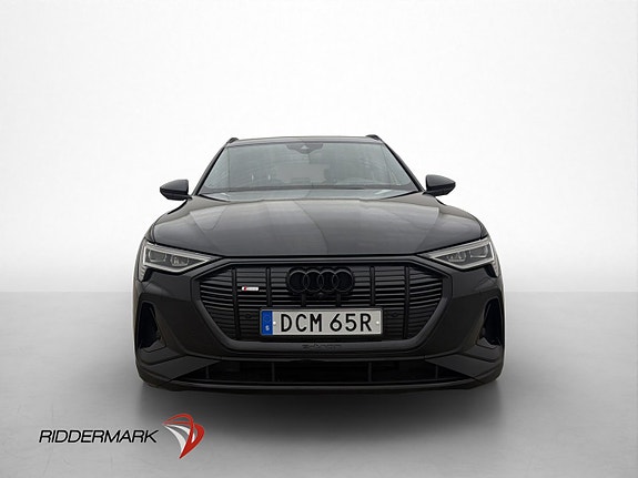 Audi e-tron Sportback 2 of 30