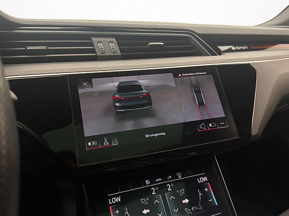 Audi e-tron Sportback 24 of 30