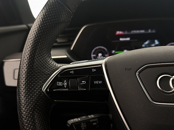 Audi e-tron Sportback 20 of 30