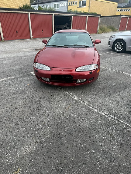 Mitsubishi Eclipse 4 of 6