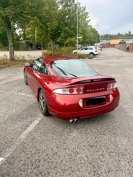 Mitsubishi Eclipse 2 of 6