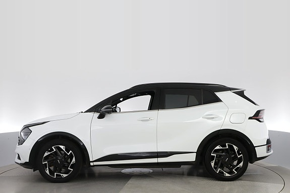 Kia Sportage 2 of 24
