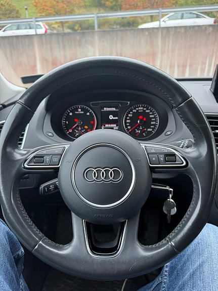 Audi Q3 8 of 16
