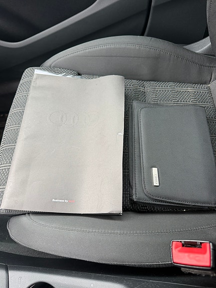 Audi Q3 16 of 16