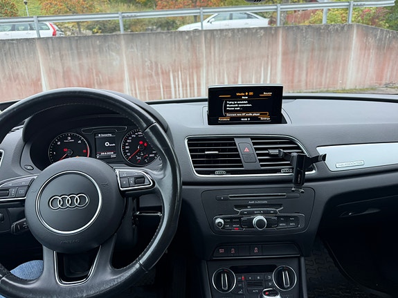 Audi Q3 7 of 16
