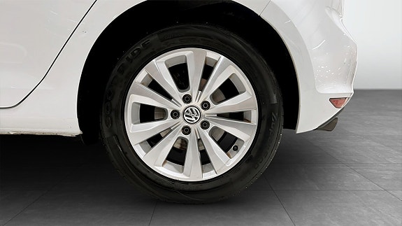 Volkswagen Golf I 6 of 18