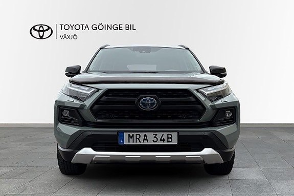 Toyota RAV4 6 of 22