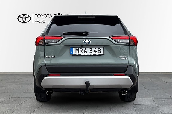 Toyota RAV4 5 of 22