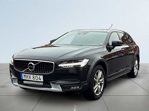 Volvo V90 Cross Country 16 of 23