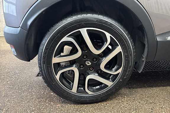 Renault Captur 11 of 21
