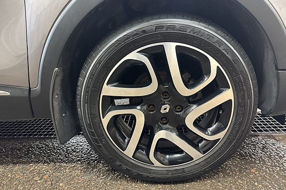 Renault Captur 12 of 21