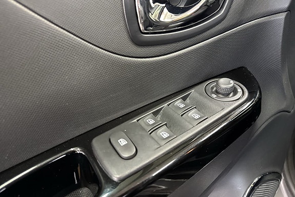 Renault Captur 13 of 21
