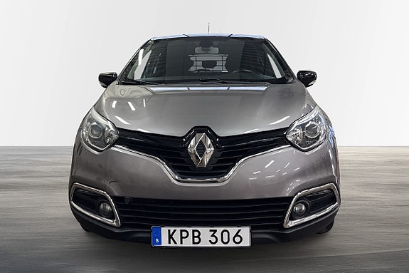 Renault Captur 2 of 21